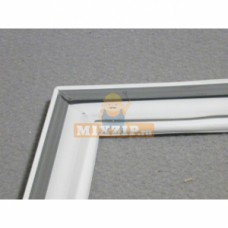 Уплотнитель для холодильника Candy 92980499