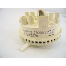 Датчик уровня воды (прессостат) для стиральной машины Electrolux, Zanussi, AEG 1320822305 / 1320822313