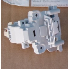 Замок двери для посудомоечной машины Индезит (Indesit) Хотпоинт Аристон (Indesit, Hotpoint Ariston) 087440